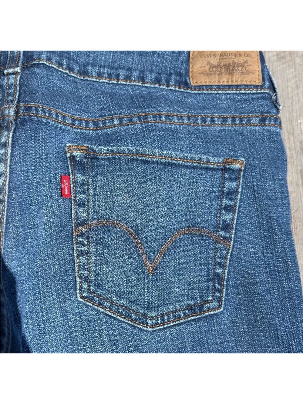 Levi's Jeans Genuinely Crafted slender boot cut 526 size 12 medium flower pocket - Picture 9 of 13